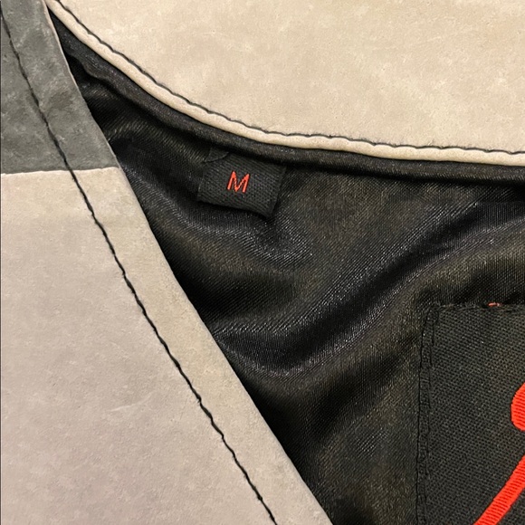 LEATHER Adrienne Landau Silver gray and Black  Geometric Blazer size M - Picture 14 of 16